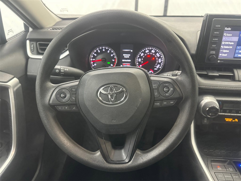 Used 2022 Toyota RAV4 XLE image 24