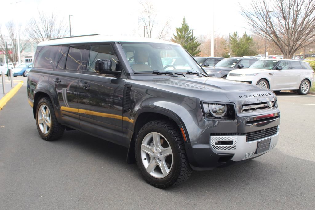 Used 2024 Land Rover Defender 130 S image 9