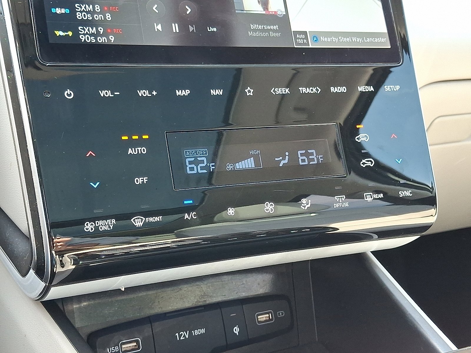 Used 2022 Hyundai Tucson Limited AWD/4WD image 19