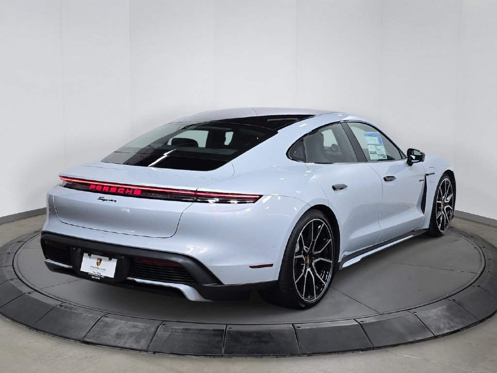 New 2026 Porsche Taycan RWD image 7