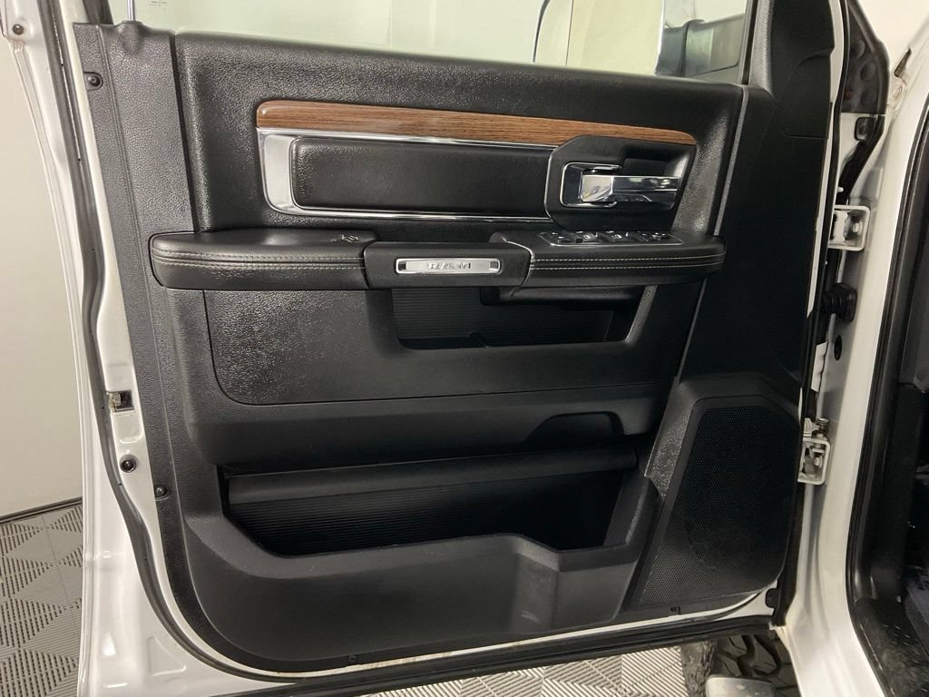 Used 2018 RAM 2500 Laramie AWD/4WD image 12