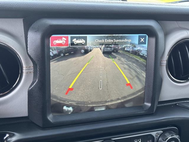 Used 2021 Jeep Wrangler Unlimited Sahara image 15