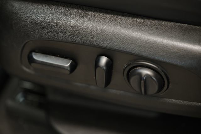 Used 2020 Chevrolet Traverse LT w/ Driver Confidence II Package image 21