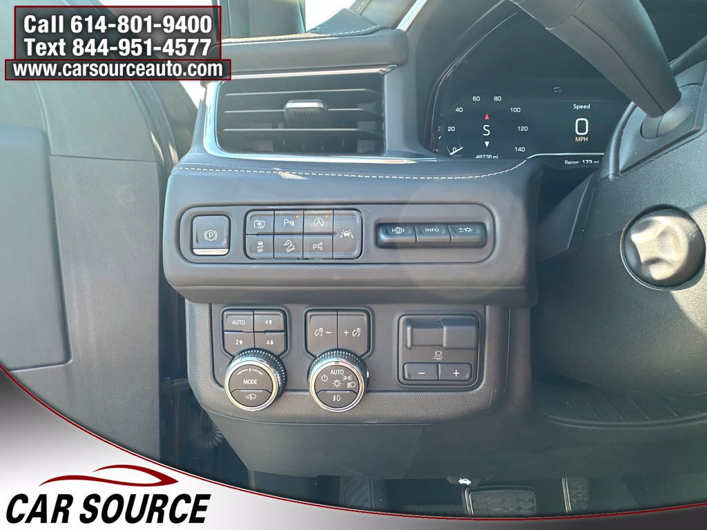 Used 2023 GMC Yukon XL Denali Ultimate AWD/4WD image 22