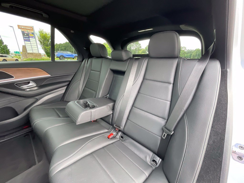 Used 2025 Mercedes-Benz GLE 450 4MATIC w/ Winter Package image 26