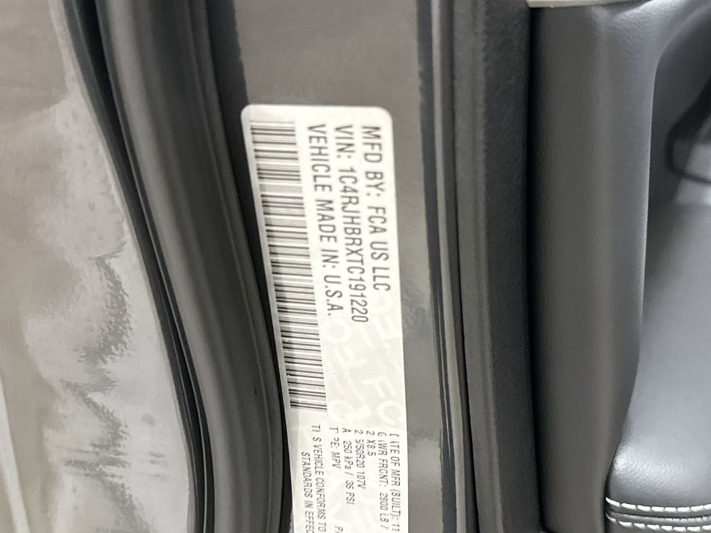 New 2026 Jeep Grand Cherokee Limited w/ Limited Altitude Package image 29