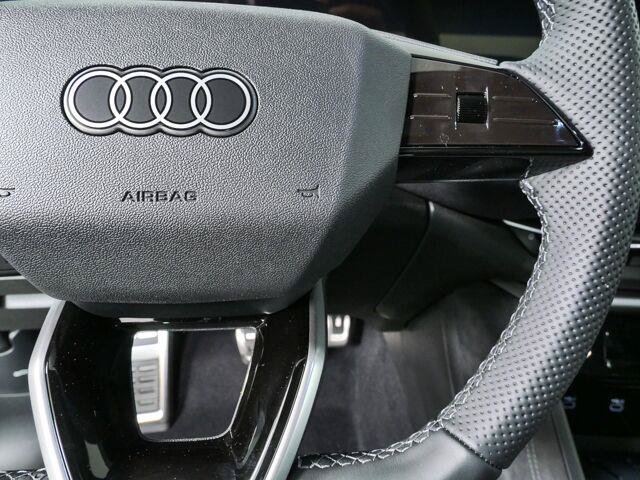 New 2026 Audi SQ5 Prestige AWD/4WD image 12