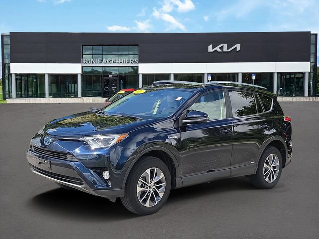Used 2017 Toyota RAV4 XLE w/ All Weather Liner Package AWD/4WD image 2