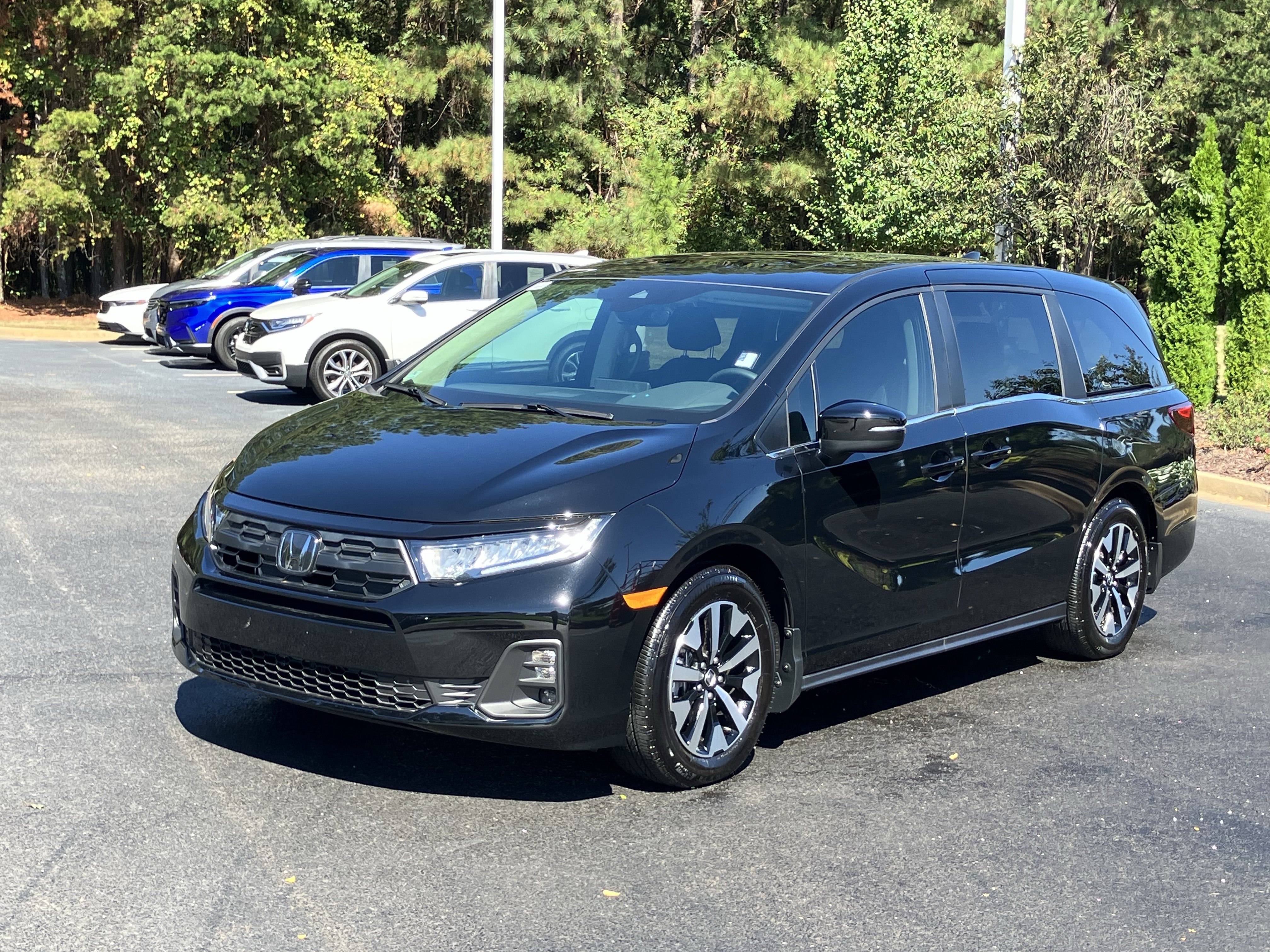 Certified 2026 Honda Odyssey EX-L image 6