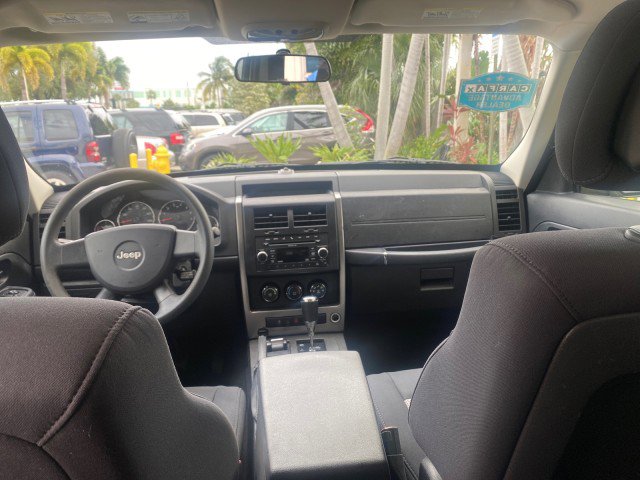 Used 2010 Jeep Liberty Sport w/ Popular Equipment Group image 88