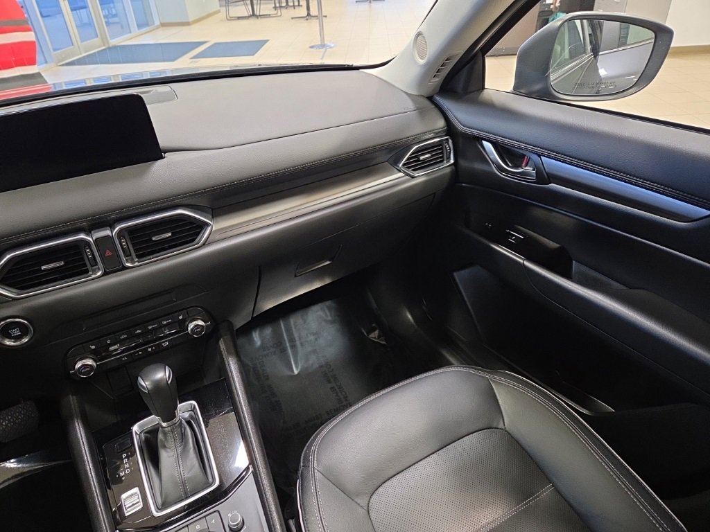 Used 2025 MAZDA CX-5 AWD 2.5 S w/ Preferred Package image 18