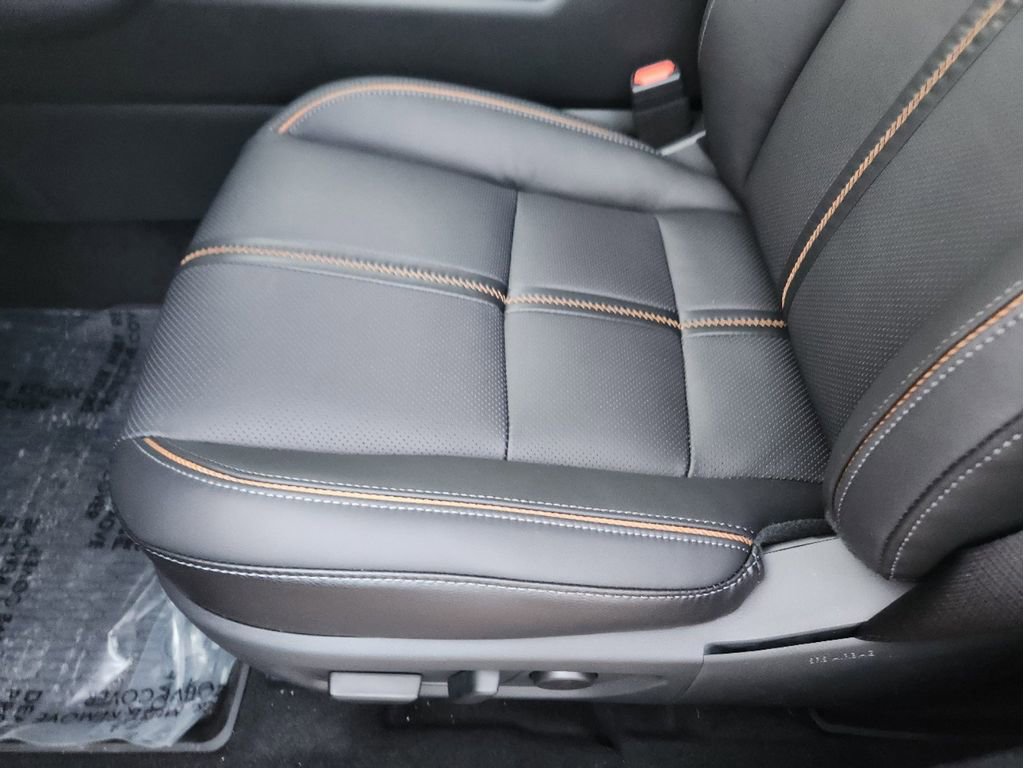 Used 2025 MAZDA CX-50 AWD 2.5 S w/ Weather Package image 11