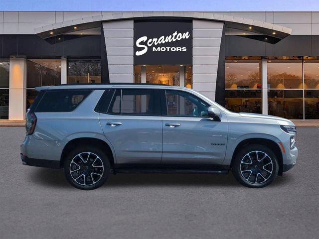 Used 2025 Chevrolet Tahoe RST w/ Comfort Package AWD/4WD image 6