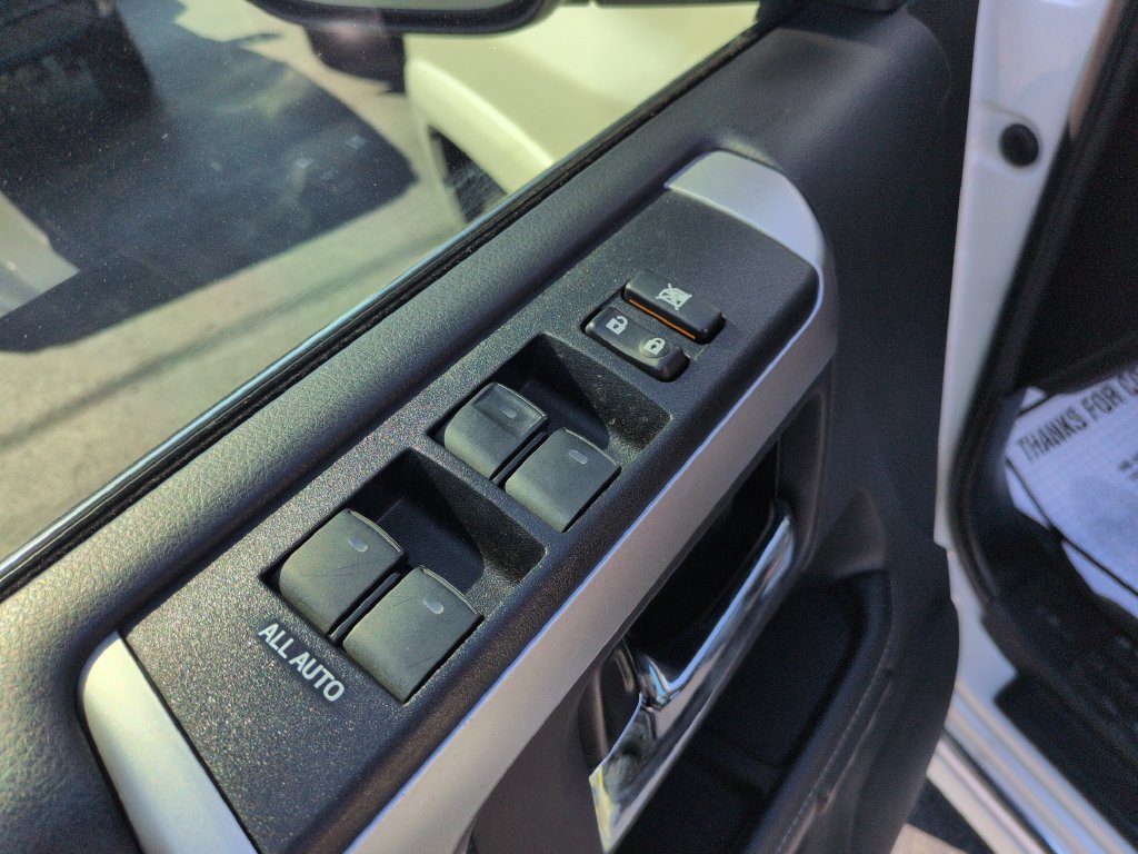 Used 2022 Toyota 4Runner Limited AWD/4WD image 11
