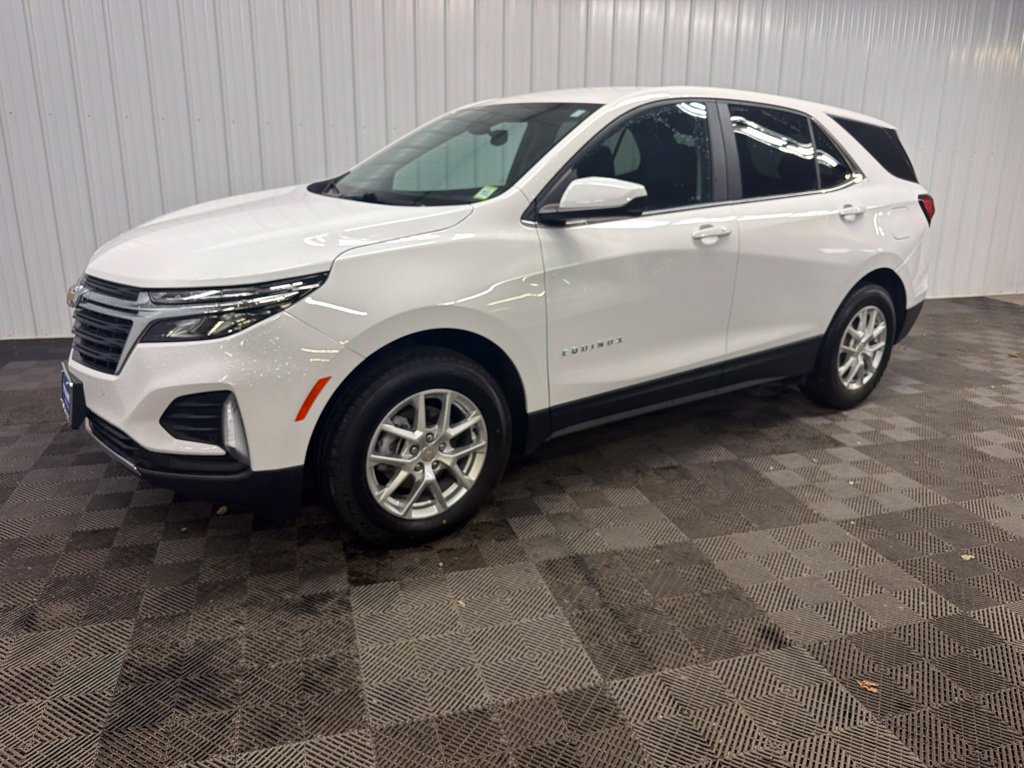 Used 2024 Chevrolet Equinox LT AWD/4WD image 4