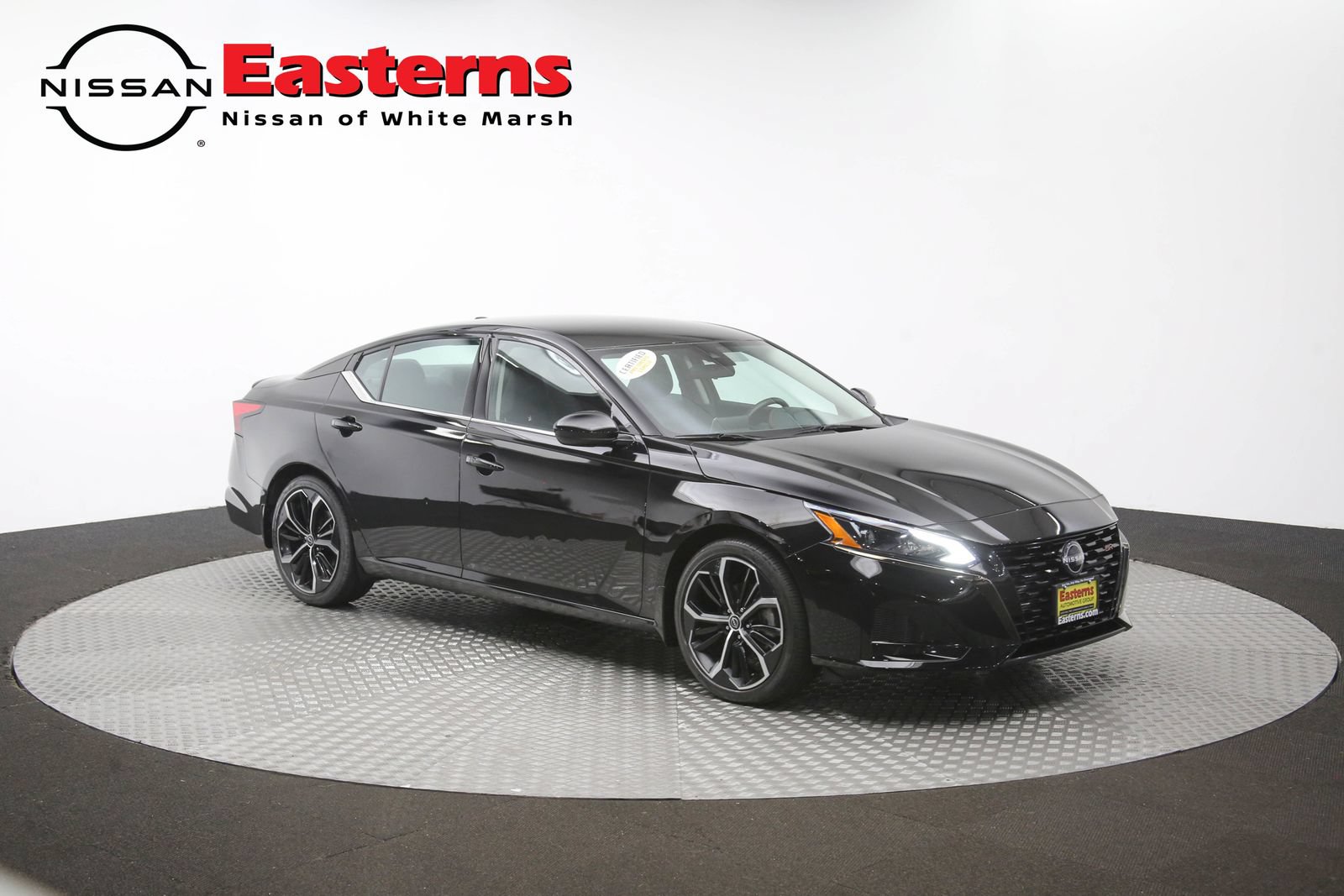 Used 2023 Nissan Altima 2.5 SR FWD image 47