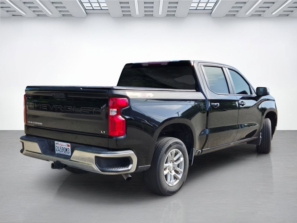 Used 2022 Chevrolet Silverado 1500 LT AWD/4WD image 4