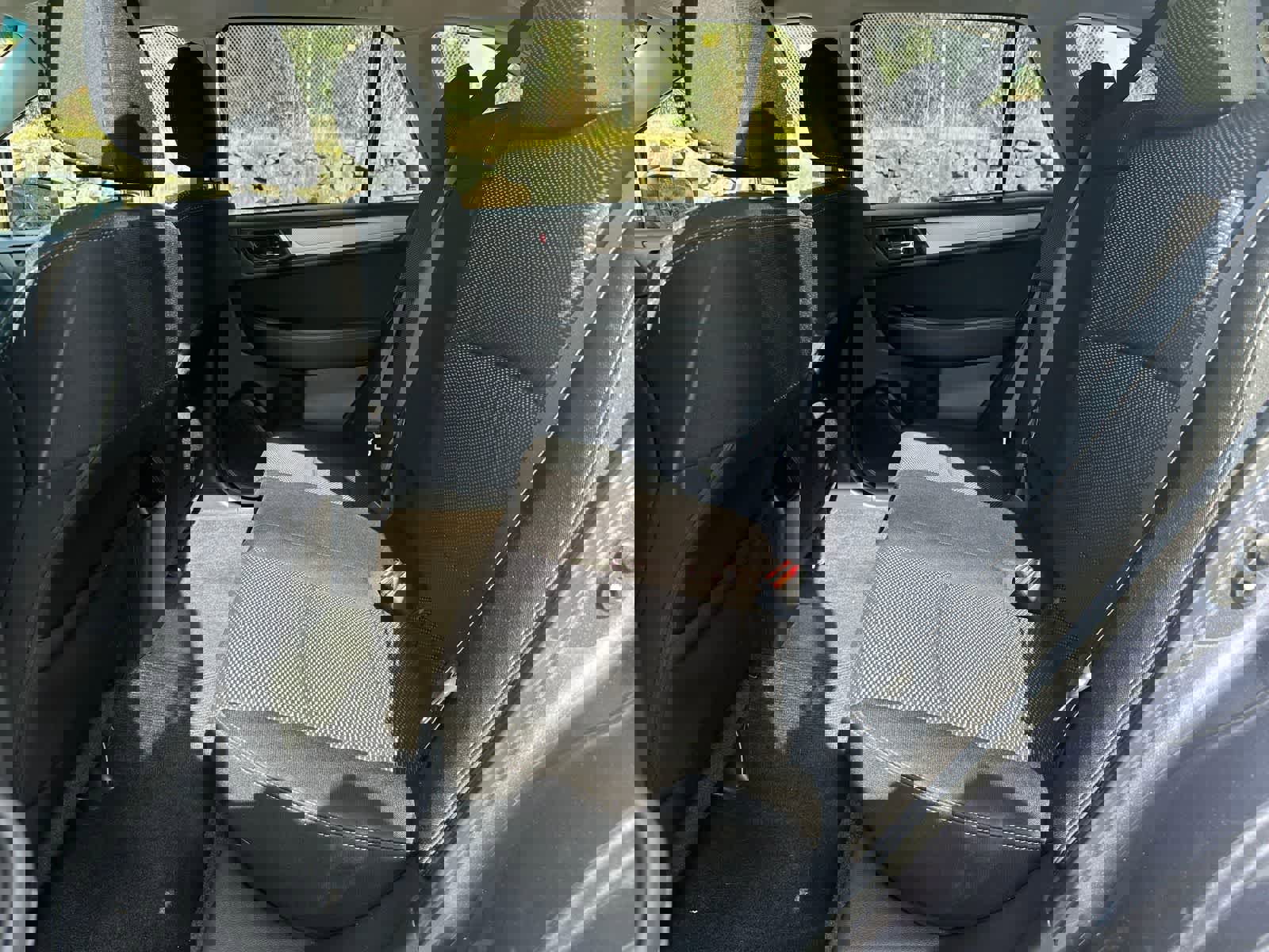 Used 2015 Subaru Outback 2.5i Premium image 11