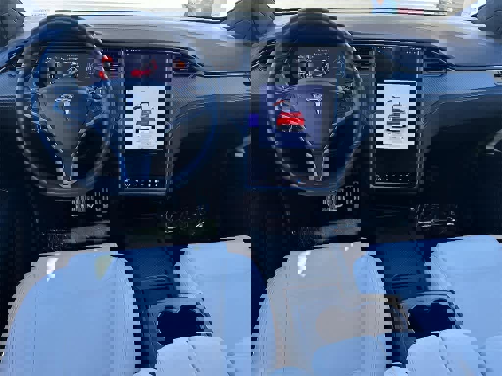 Used 2021 Tesla Model X Performance image 20