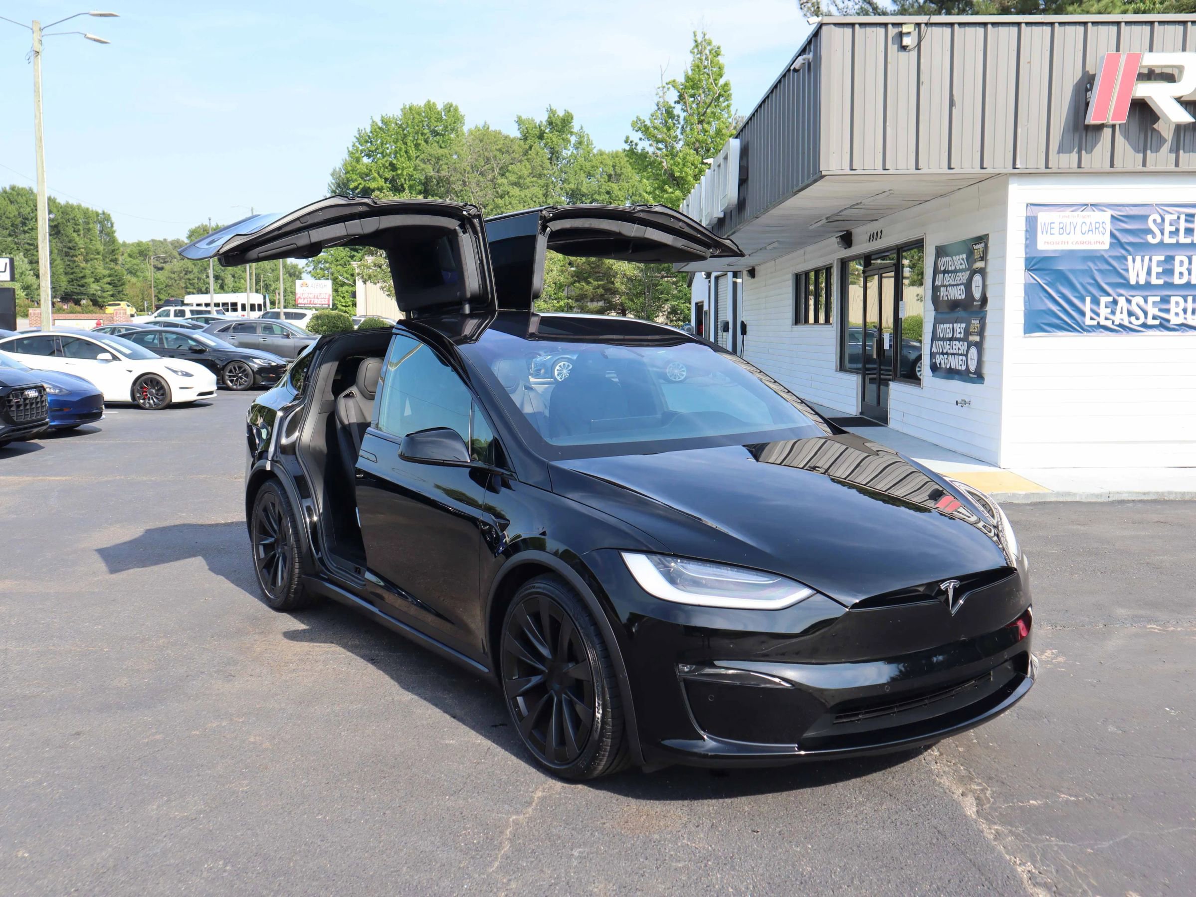 Used 2022 Tesla Model X AWD/4WD image 23
