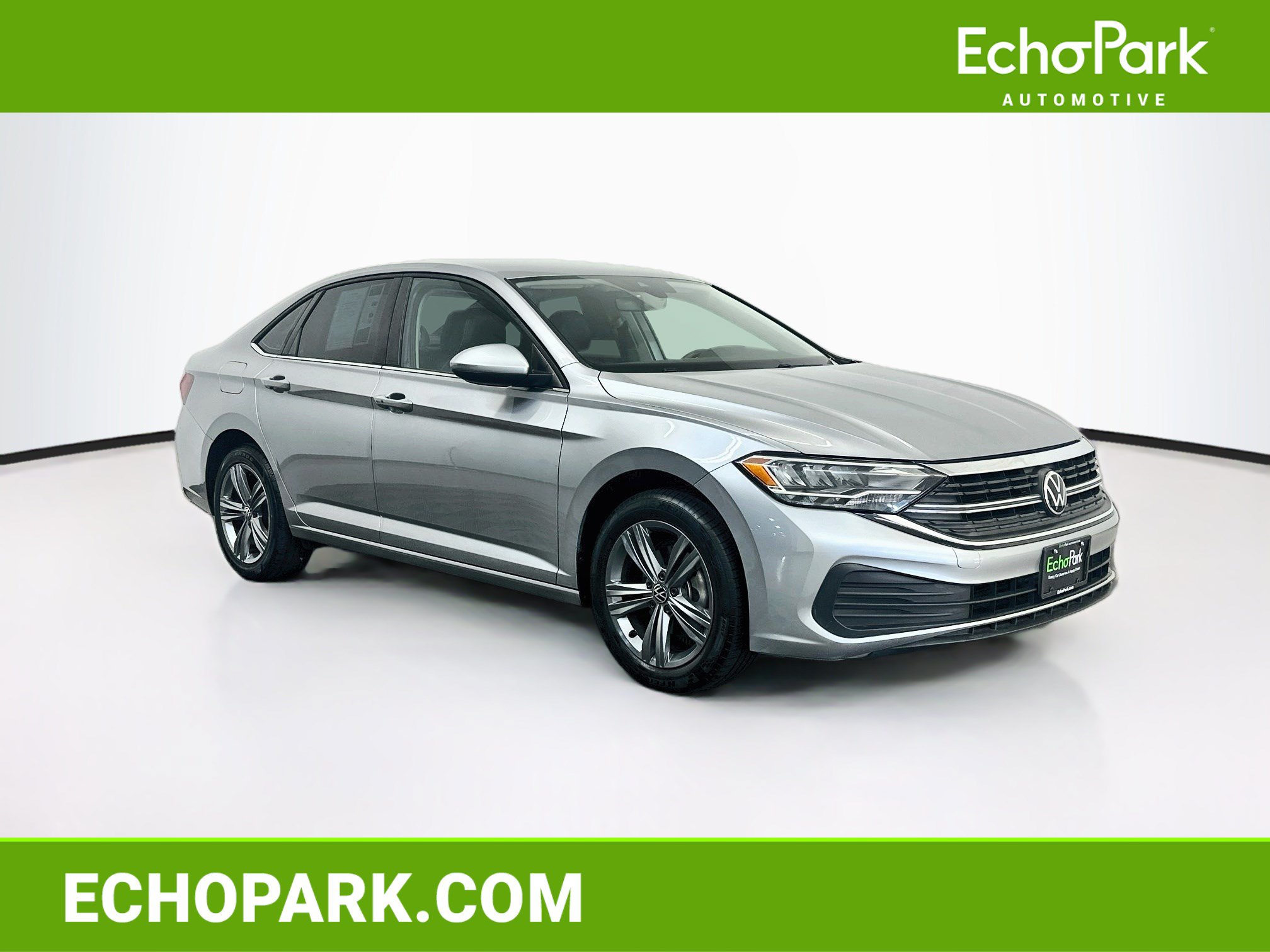 Used 2024 Volkswagen Jetta SE