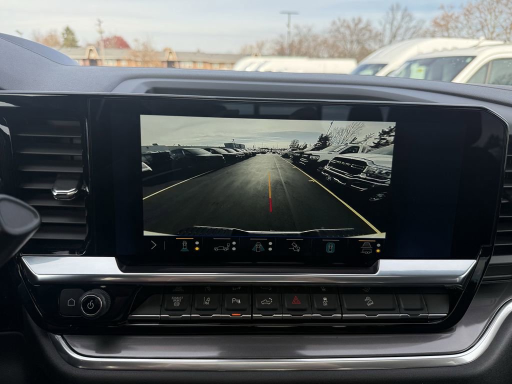 Used 2024 Chevrolet Silverado 3500 High Country w/ Technology Package image 20