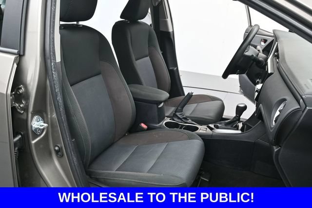 Used 2018 Toyota Corolla LE FWD image 27