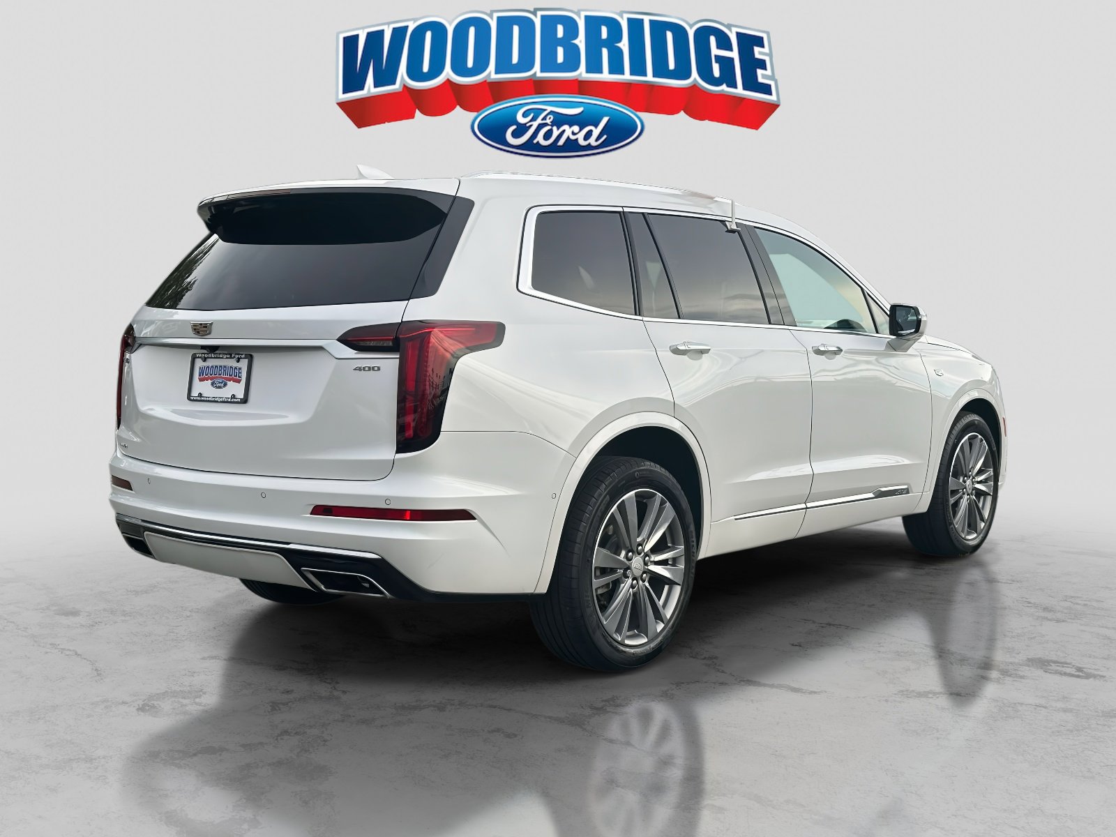 Used 2022 Cadillac XT6 Premium Luxury w/ Technology Package image 4