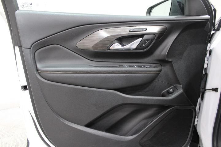 Used 2021 GMC Terrain SLT w/ Elevation Edition AWD/4WD image 17