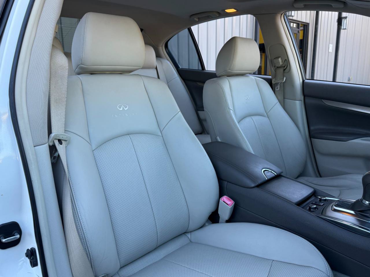 Used 2010 INFINITI G37 x Sedan w/ Premium Pkg AWD/4WD image 17