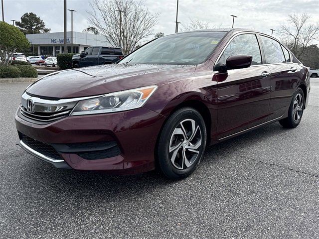 Used 2017 Honda Accord LX image 7