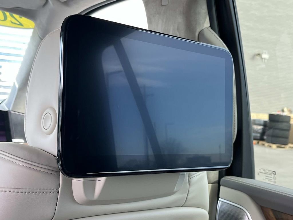 New 2025 Cadillac Escalade Sport Platinum image 19