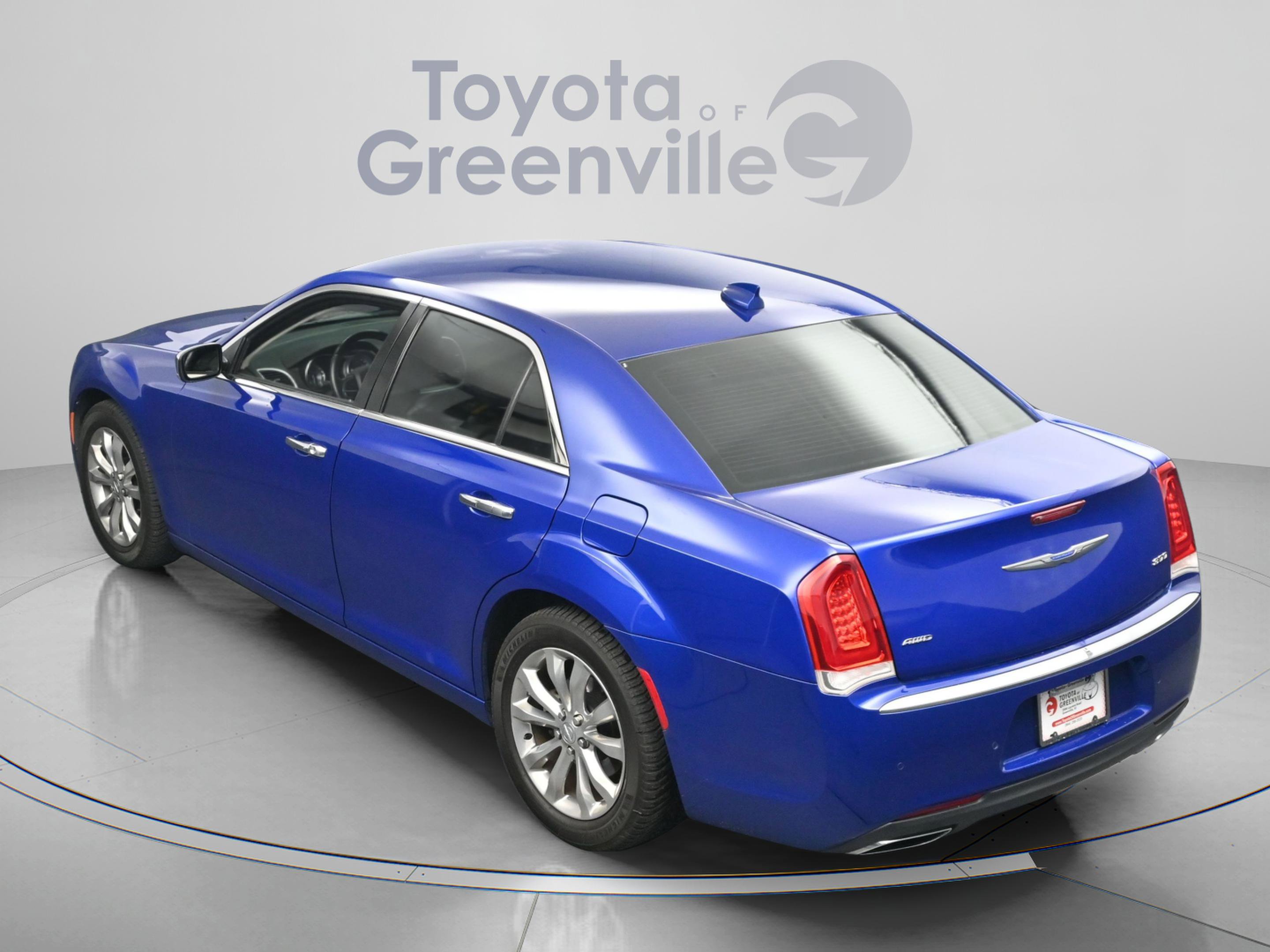 Used 2018 Chrysler 300 Limited w/ Safetytec Plus Group AWD/4WD image 9