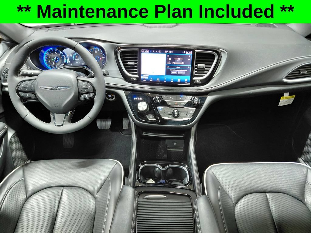 New 2026 Chrysler Pacifica Limited w/ S Appearance Package AWD/4WD image 3