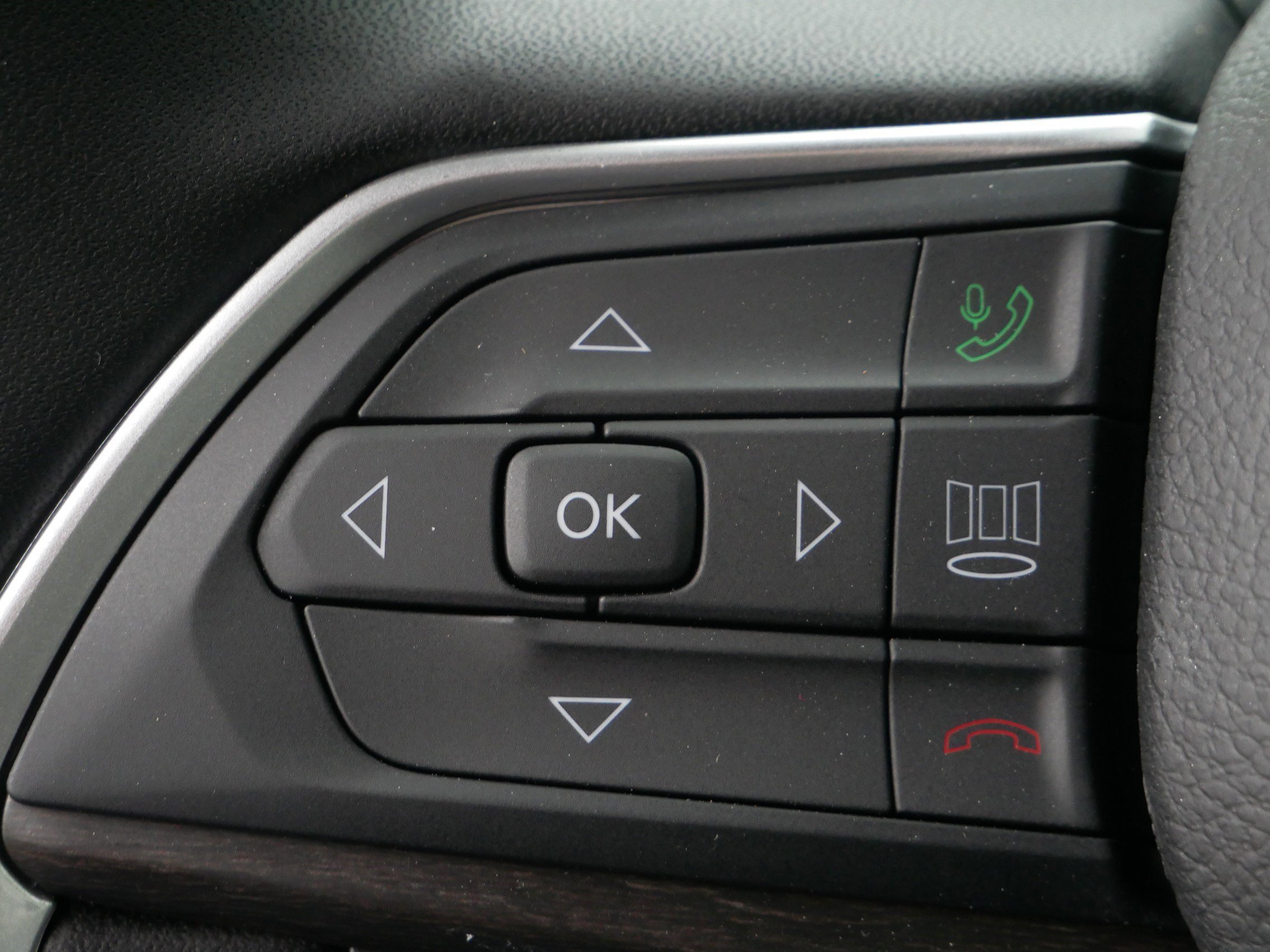 New 2026 Jeep Grand Cherokee Limited AWD/4WD image 15