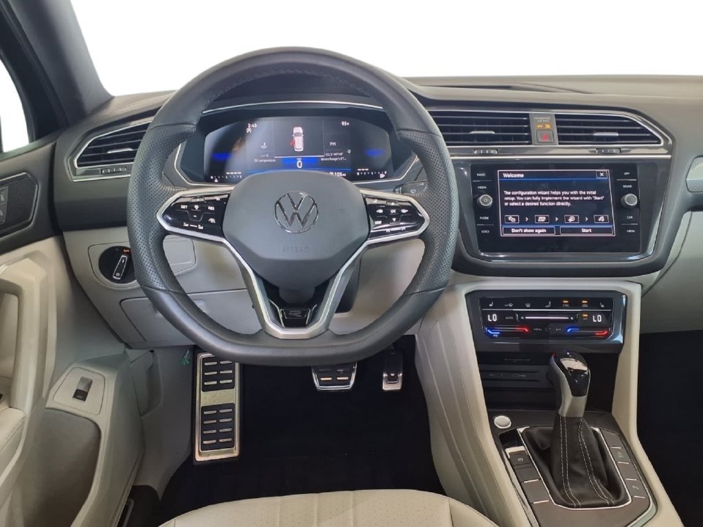 Used 2024 Volkswagen Tiguan SE R-Line FWD image 14