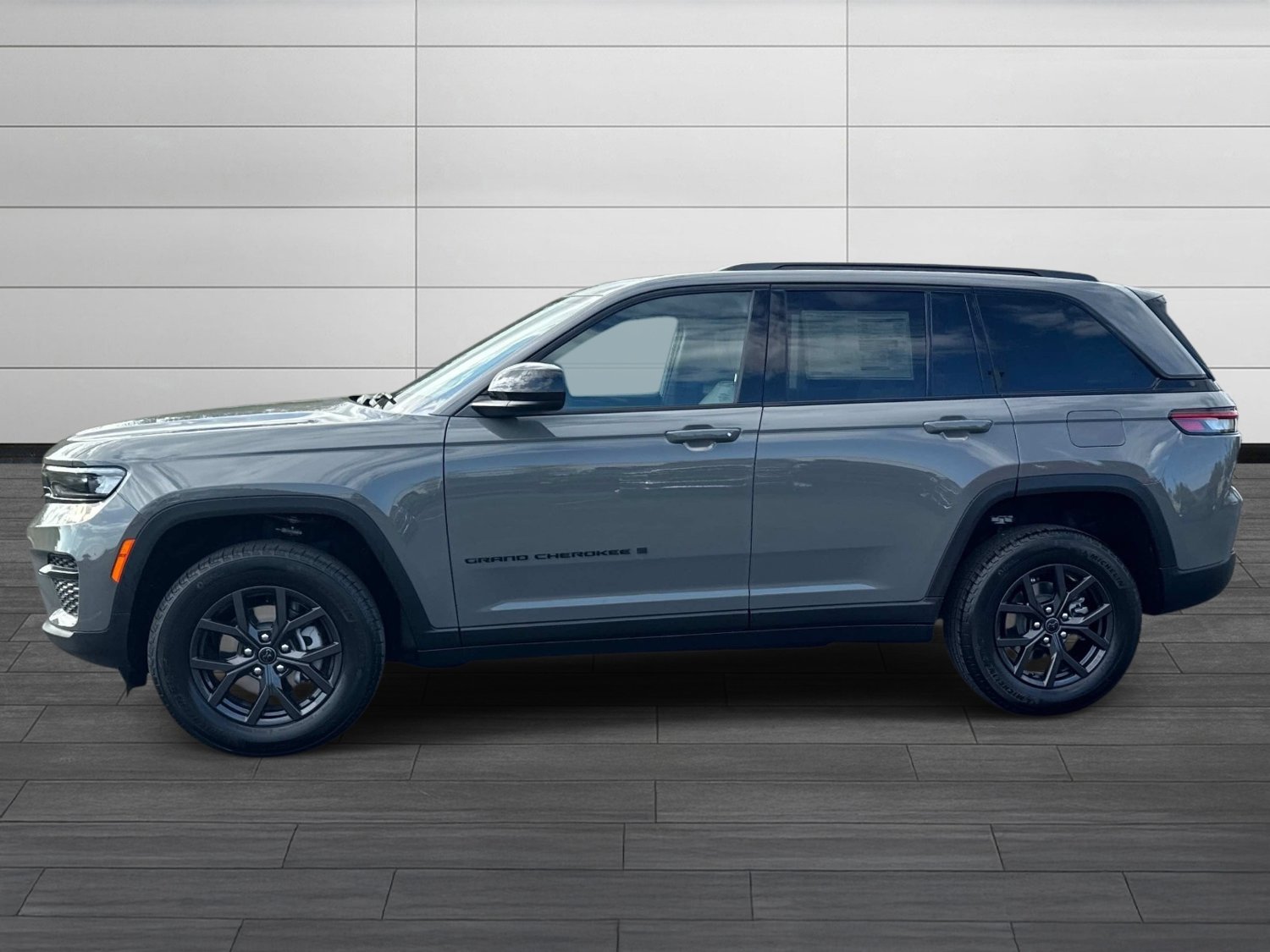 New 2027 Jeep Grand Cherokee Laredo X AWD/4WD image 9