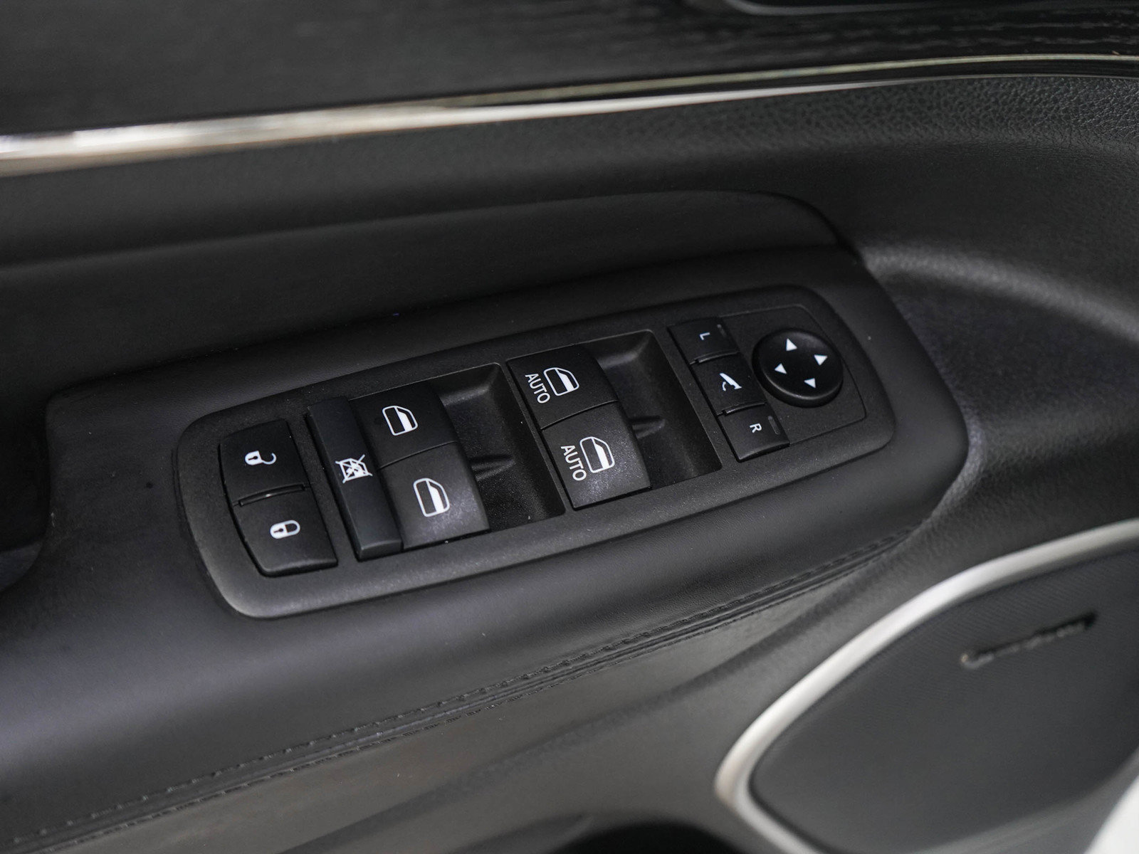Used 2021 Jeep Grand Cherokee High Altitude AWD/4WD image 20