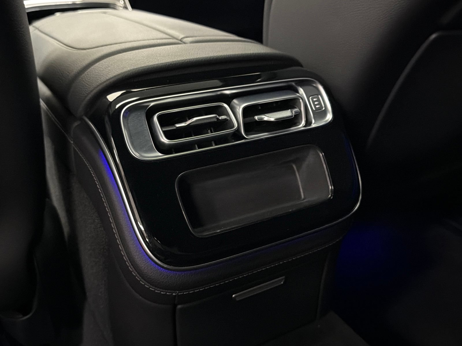 Certified 2022 Mercedes-Benz S 500 4MATIC image 36