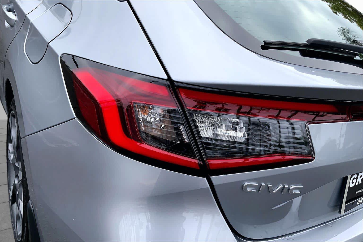 Used 2025 Honda Civic Sport Touring image 28