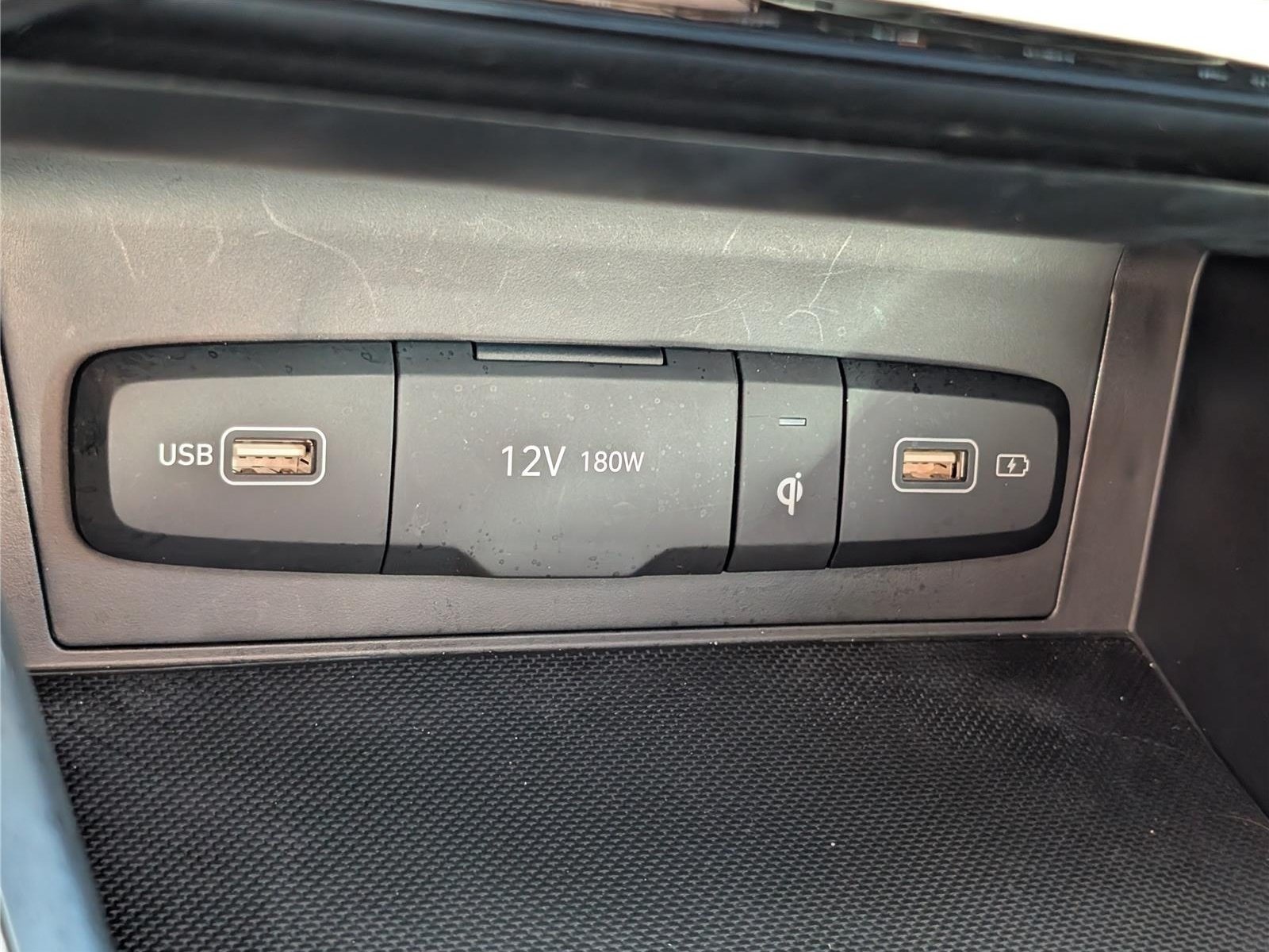 Used 2024 Hyundai Tucson Limited AWD/4WD image 29