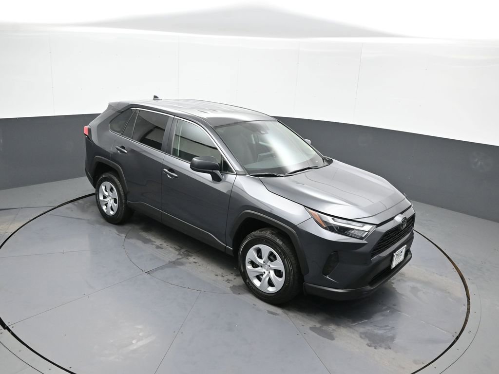 Certified 2025 Toyota RAV4 LE image 35