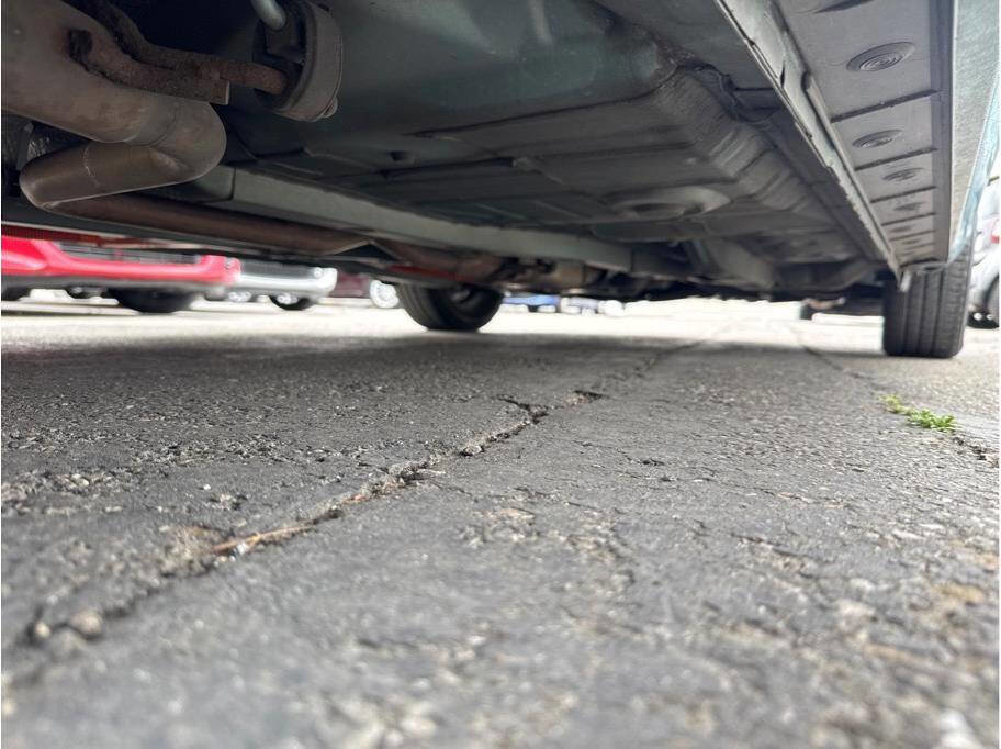 Used 2013 Toyota Prius C Three image 29