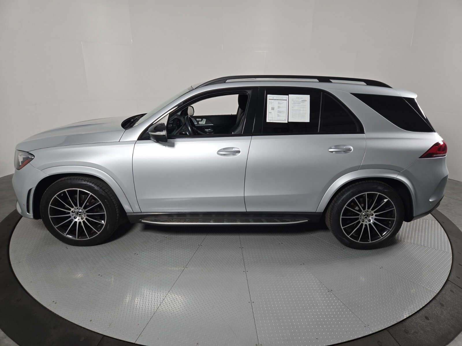 Used 2020 Mercedes-Benz GLE 350 4MATIC image 8