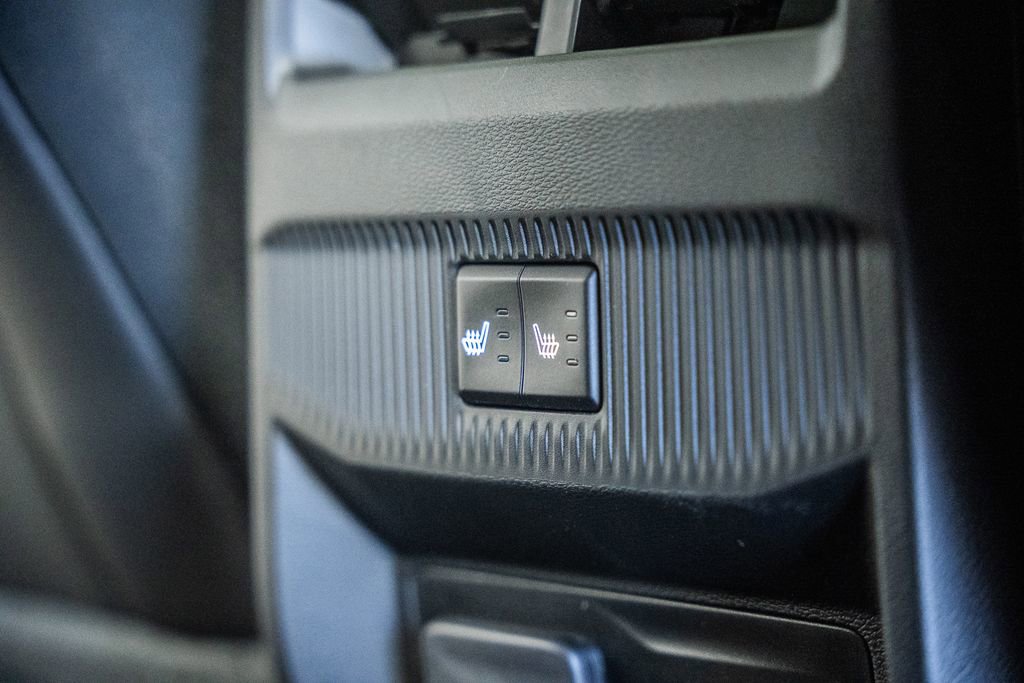 New 2026 Jeep Cherokee Overland image 36