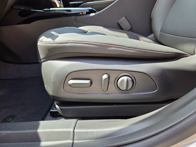 New 2026 Chevrolet Trax RS image 23