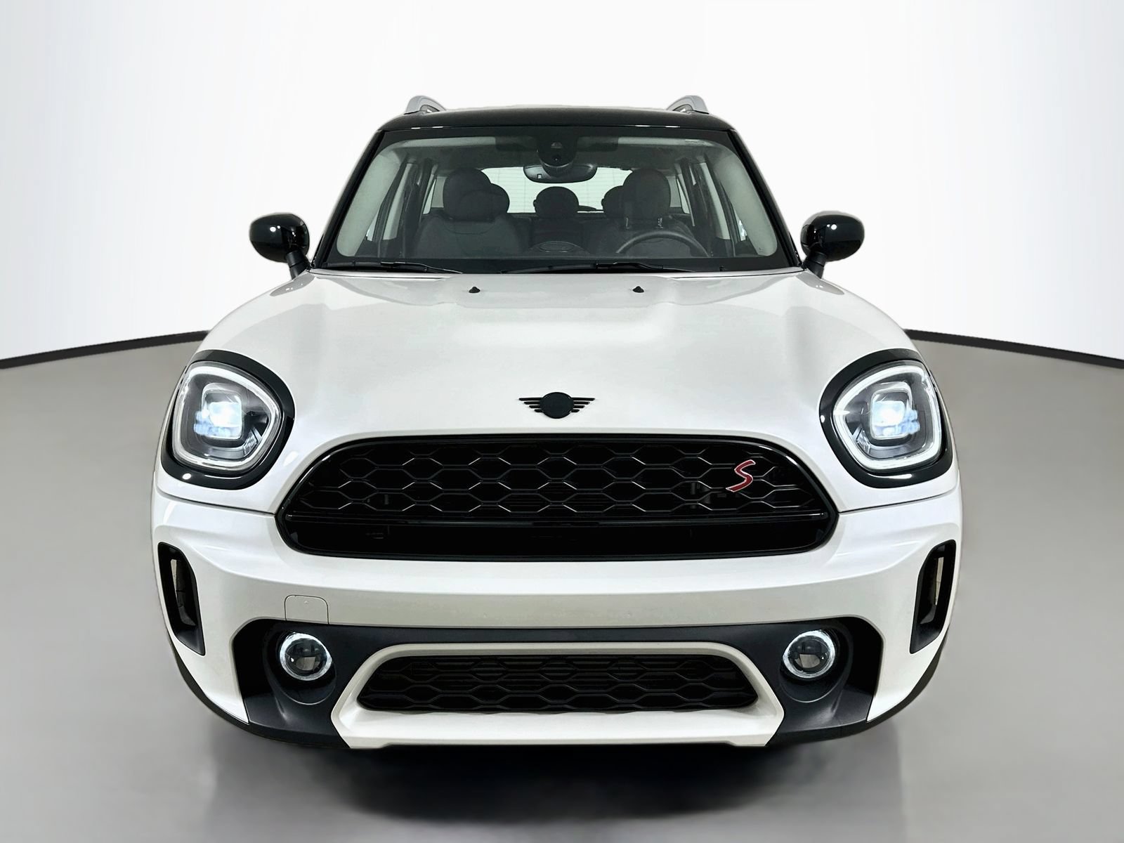 Used 2024 MINI Cooper Countryman S FWD image 2