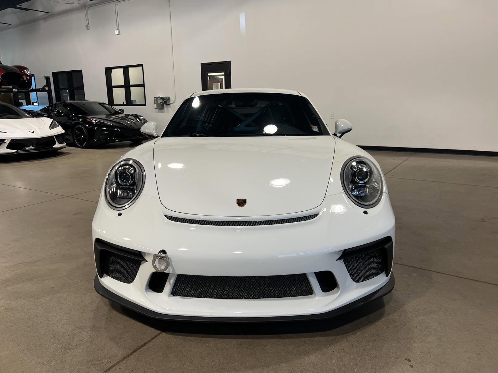 Used 2018 Porsche 911 GT3 image 8