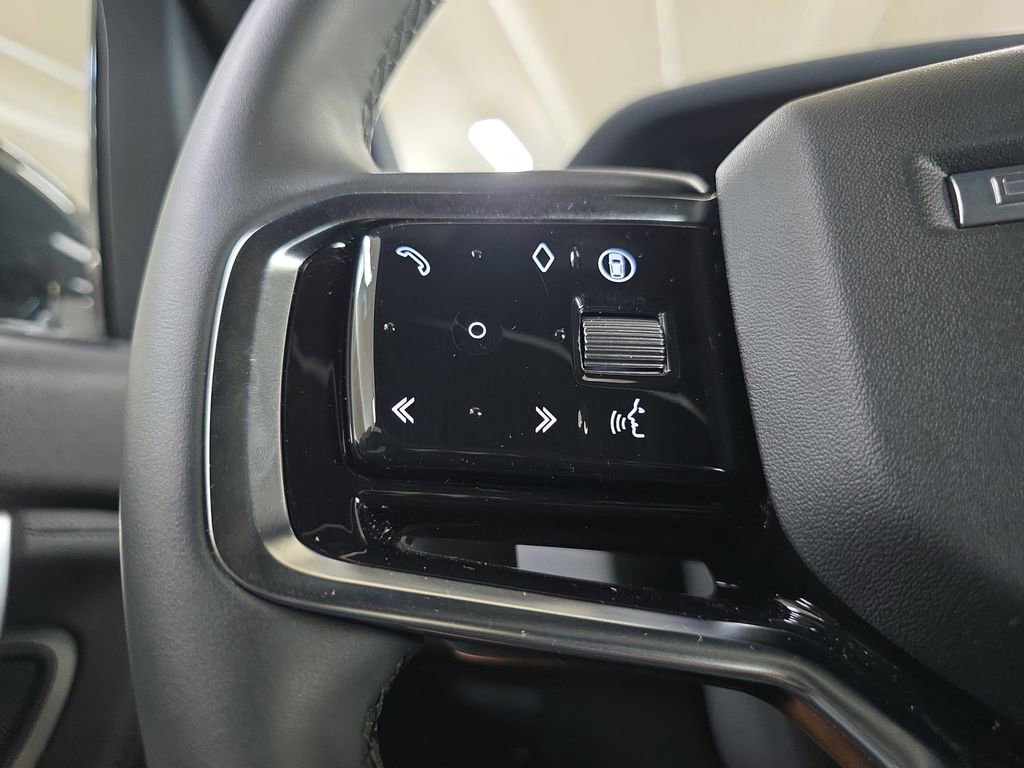Used 2024 Land Rover Discovery Sport Dynamic SE image 20