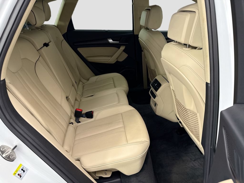 Used 2023 Audi Q5 e Premium Plus w/ Premium Plus Package AWD/4WD image 20